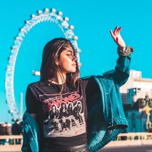 Ramones band tee🤧